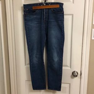 Levi’s Wedgie Straight